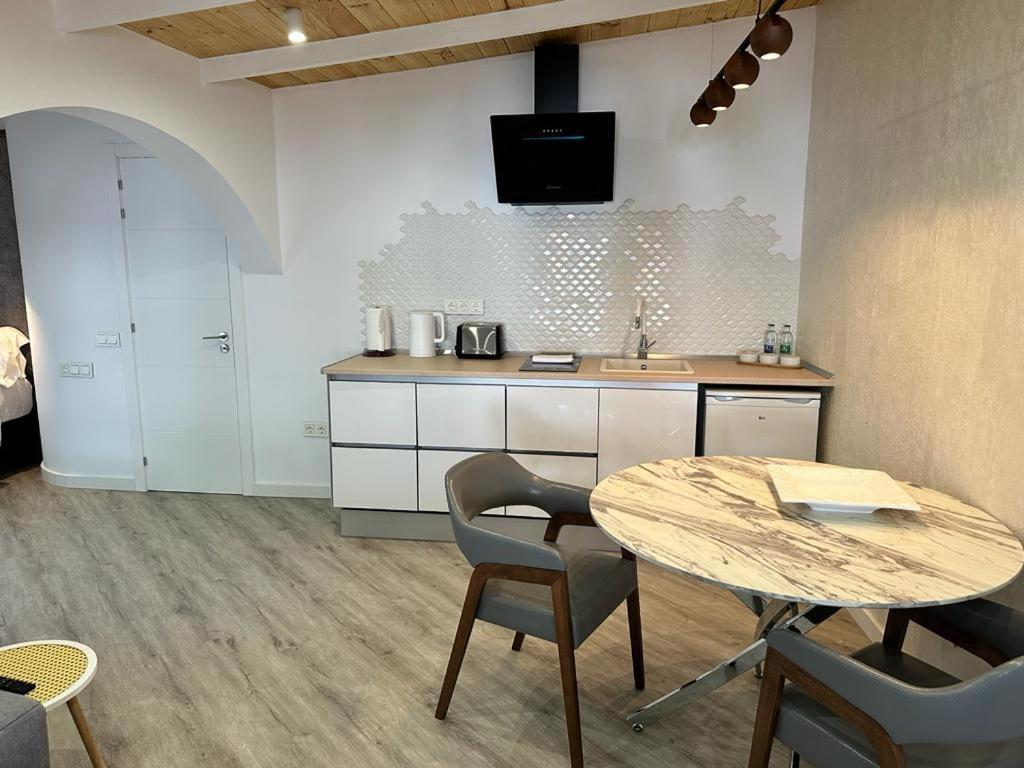 Miramar Boutique Apartments Adults Only 코라레호 외부 사진